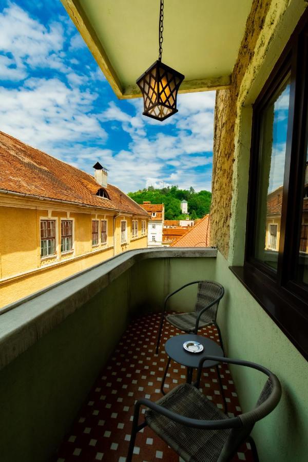 דירות בראשוב Db Apt - Comfort And Space In The Heart Of Old Town מראה חיצוני תמונה